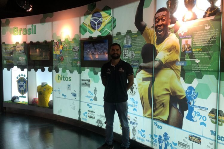 Felipe André no Museu do Futebol Sul-Americano