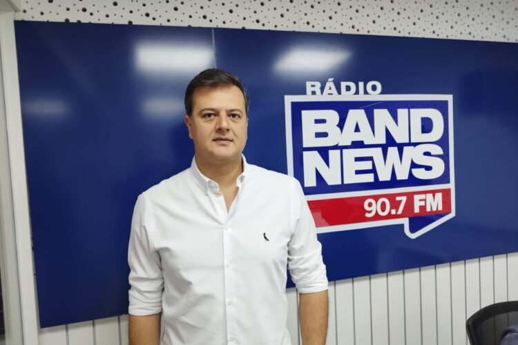 Vice-presidente do Vila Nova confirma venda de Pablo Dyego, revela retorno de jogos ao OBA e analisa momento do clube: “sinto falta do nosso DNA”