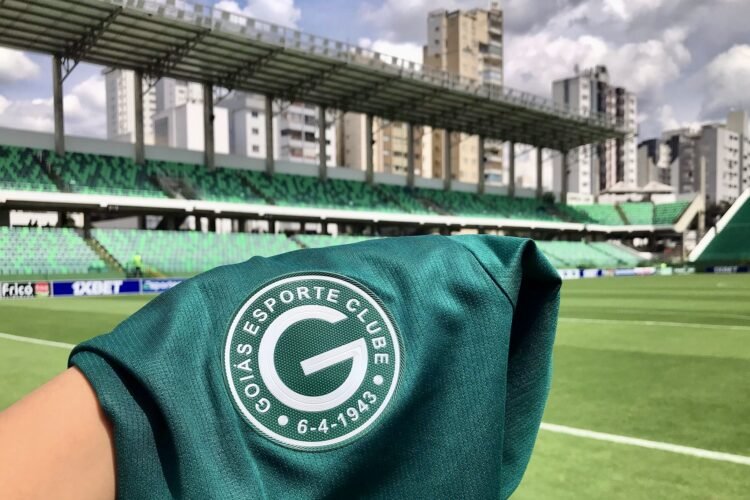 Com apoio da torcida! Diante do Paysandu, Goiás inicia sequência de quatro jogos em casa; veja calendário de junho do Verdão