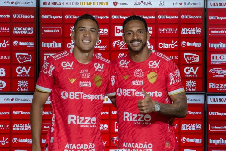 Novo lateral direito do Vila Nova comenta sobre a disputa pela posição com Fábio, destaque do Goianão 2024; confira detalhes